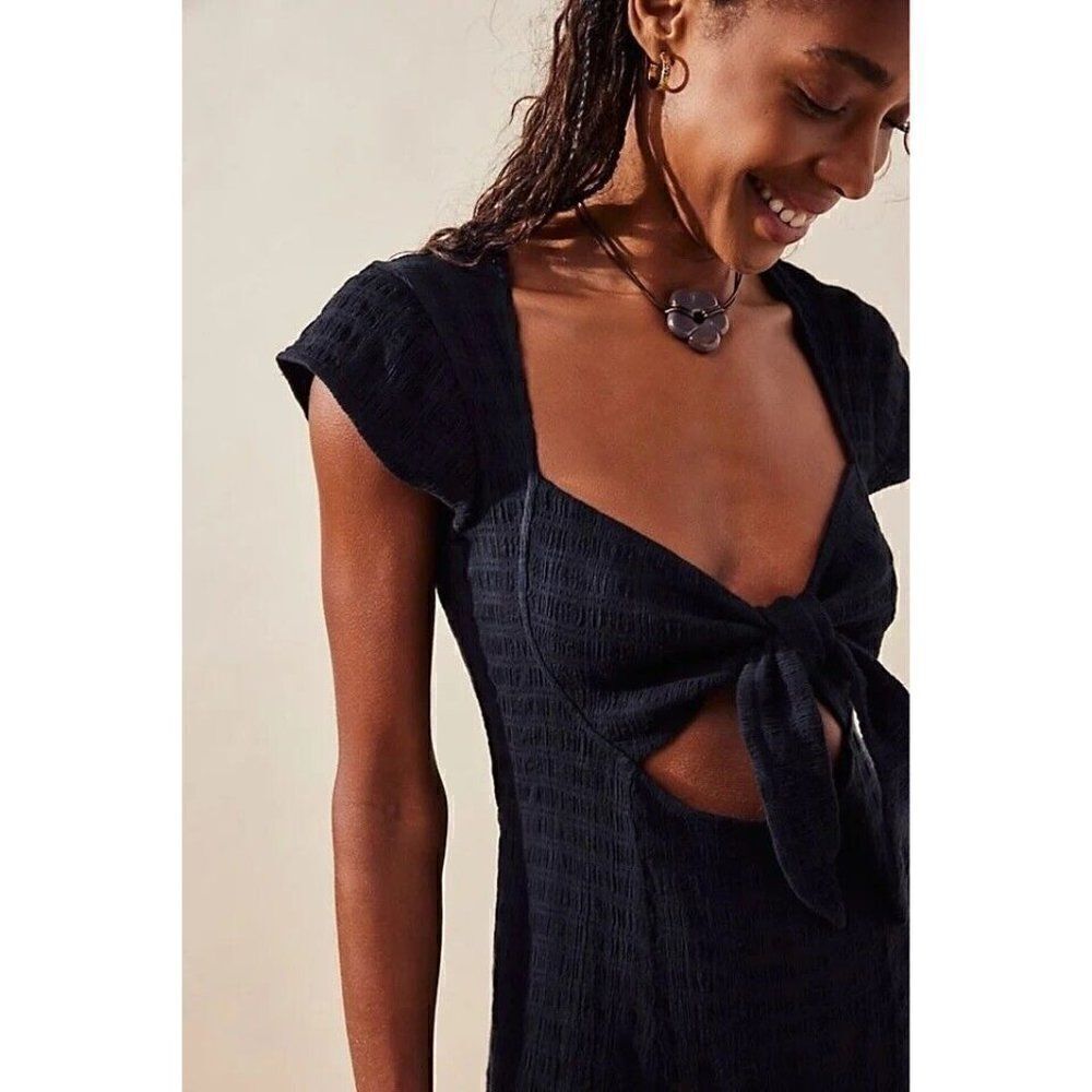 NEW FREE PEOPLE EST Sz M NALANI MIDI TIE FRONT CUT OUT DRESS BLACK - Picture 3 of 3